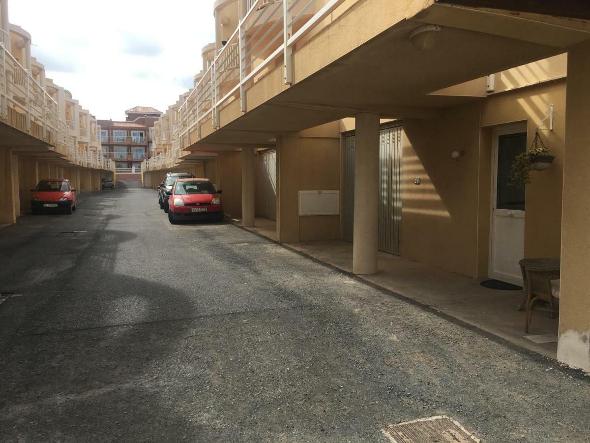 Apartamento Caleta De Fuste Apartment Exterior photo